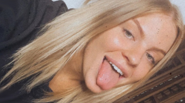 Luisa Sonza pelada nos stories do Instagram