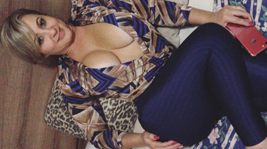 Cassiana Costa: A coroa swingueira mais gostosa do Brasil